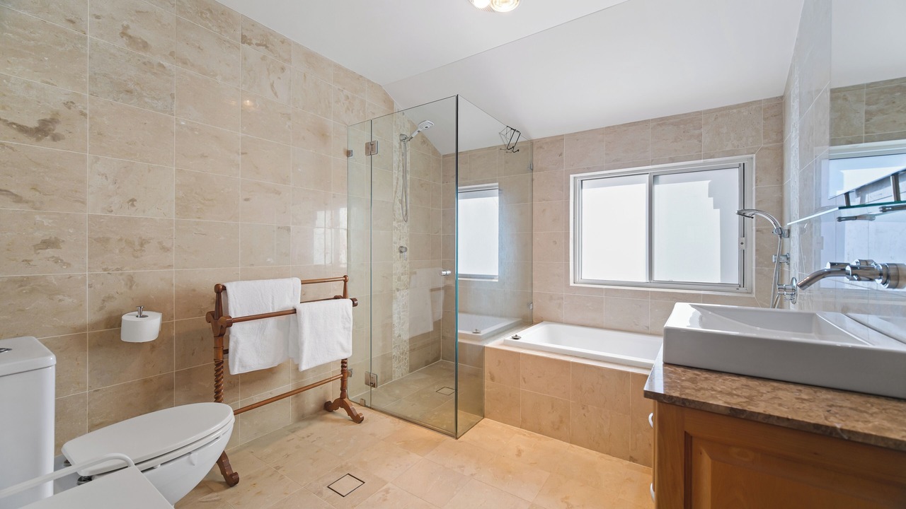 Photo of Bathroom in Seaforth