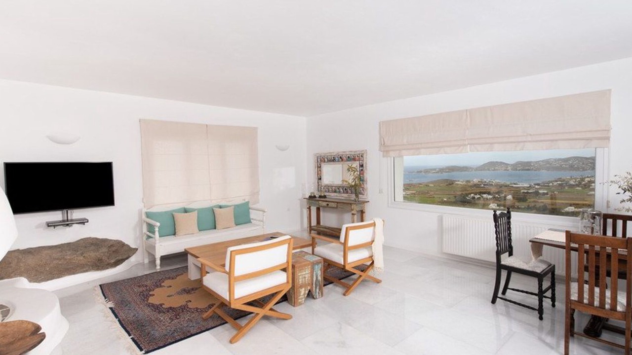 Photo of Livingroom in Paros
