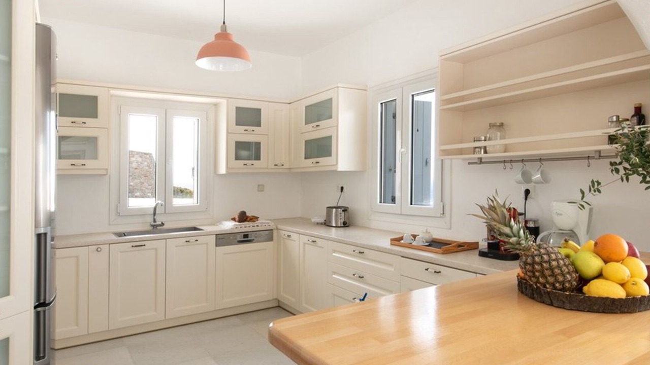 Photo of Kitchen in Paros