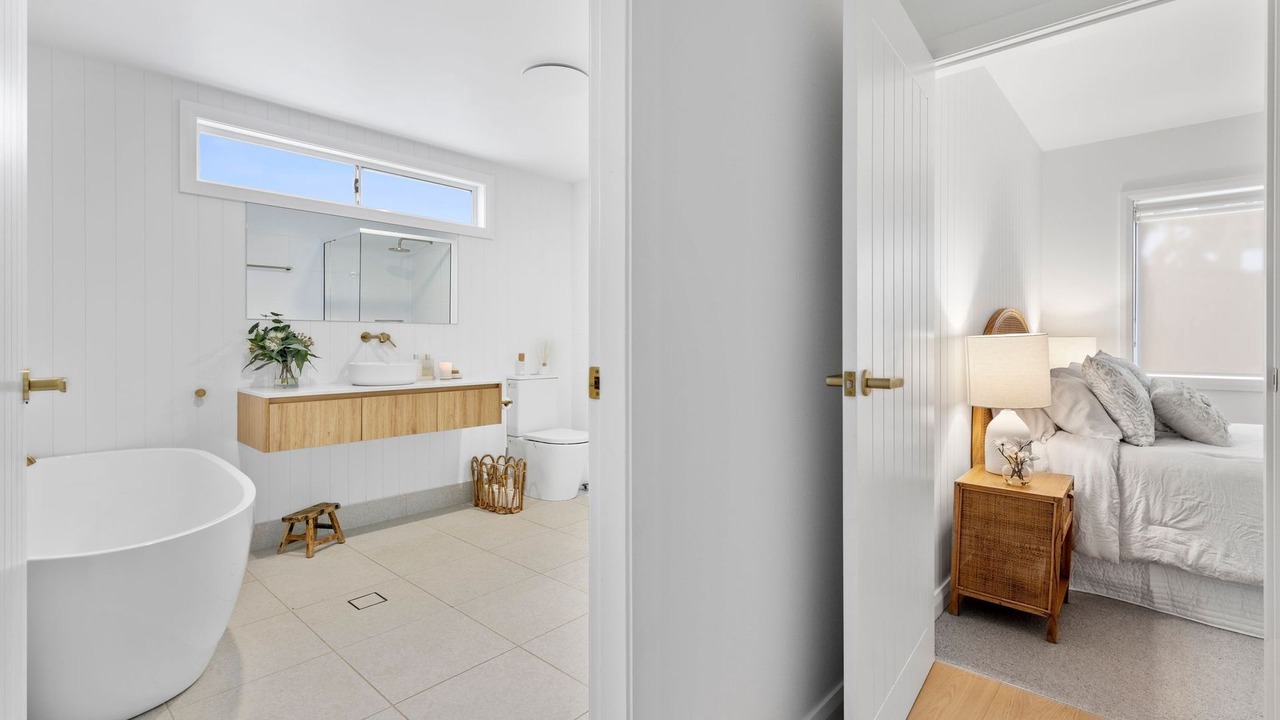 Photo of Bathroom in Mollymook Beach