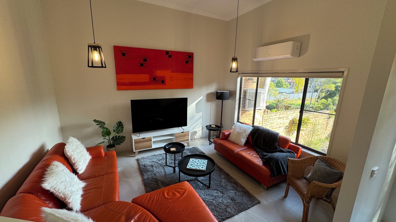 Photo of Livingroom in Denhams Beach