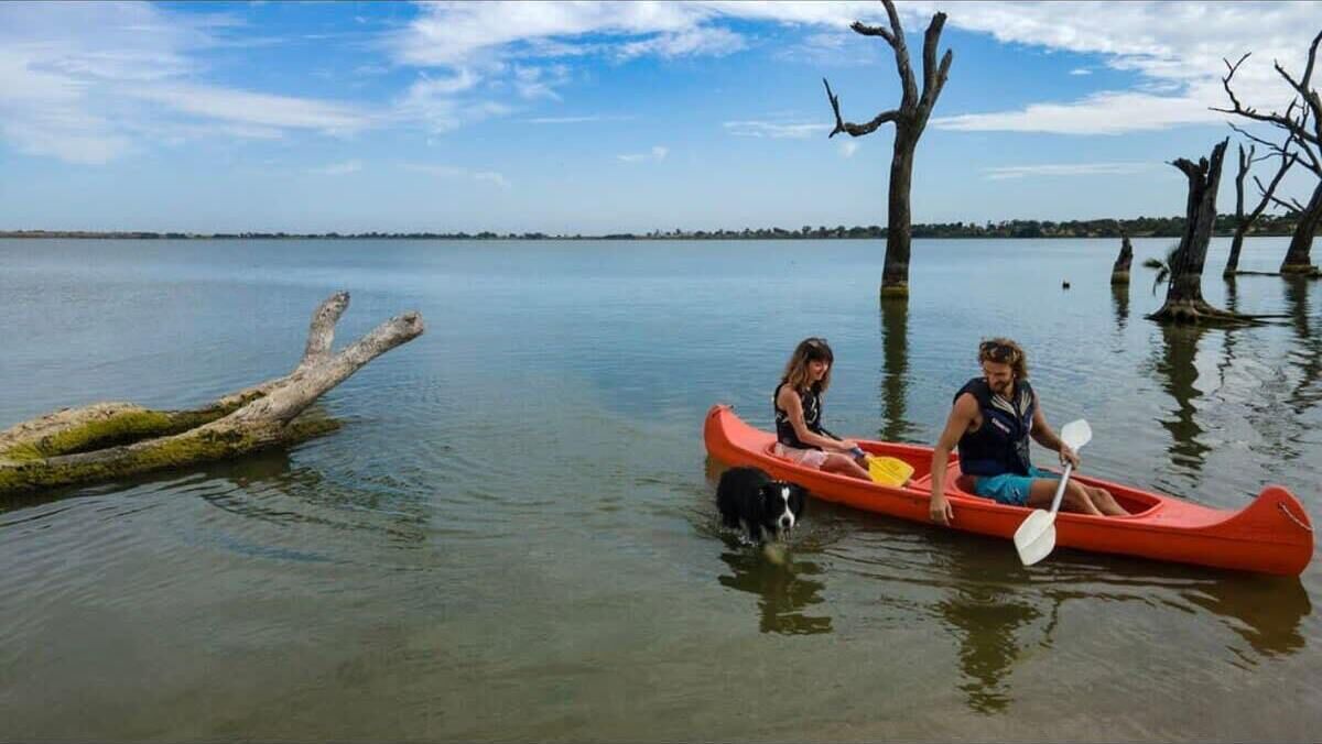 Photo of Outdoor in Lake Charm