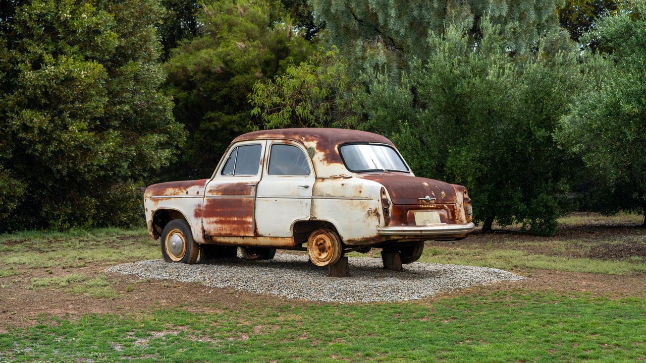 Photo of Outdoor in Lake Charm