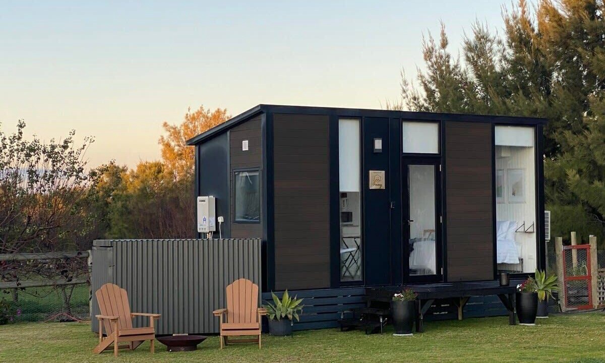 Photo of Outdoor in Lake Charm
