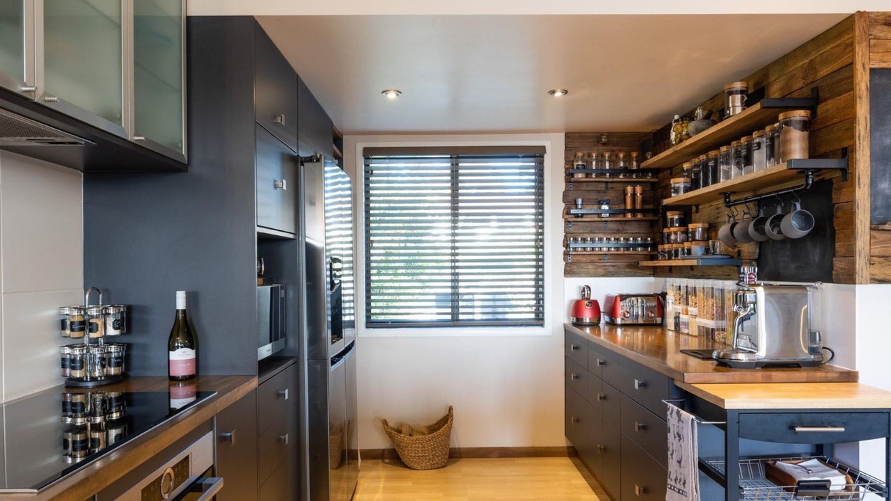 Photo of Kitchen in Narrawallee
