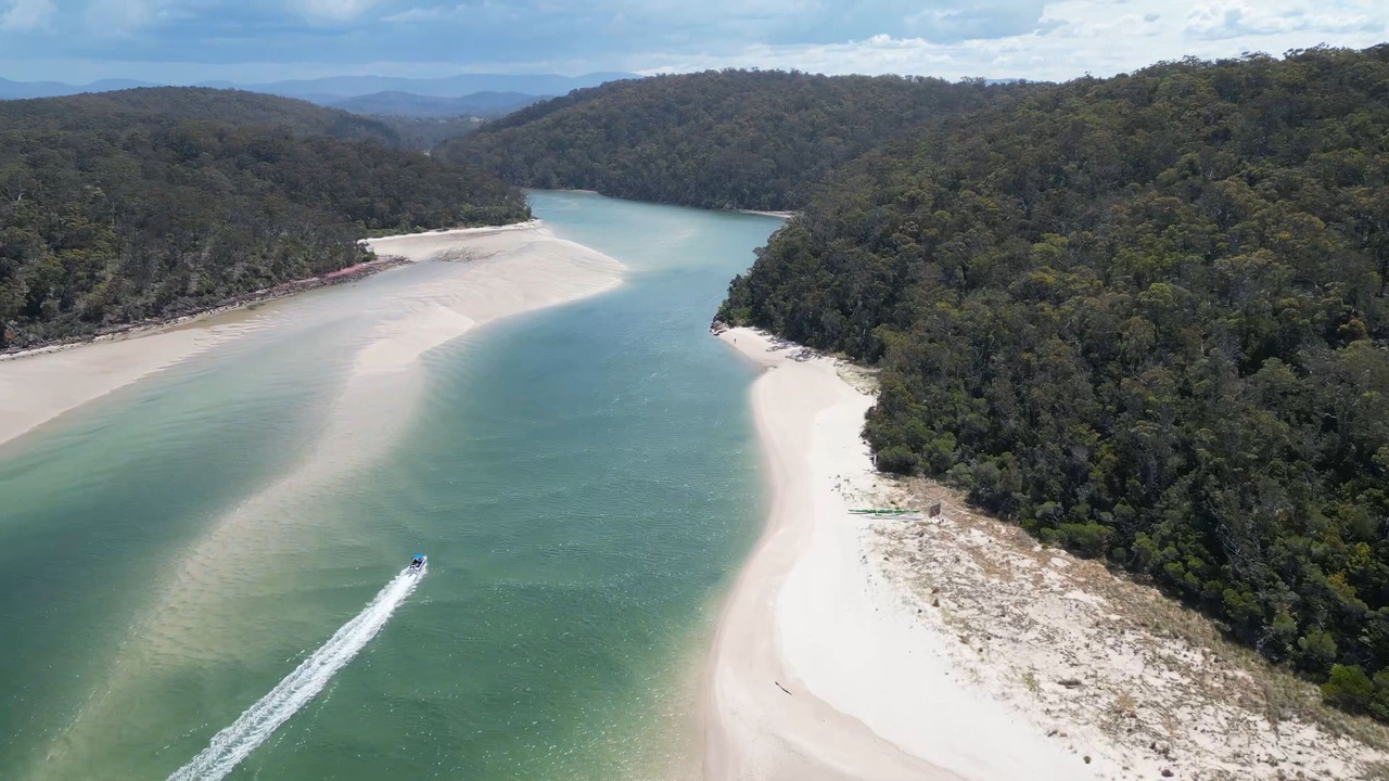 Photo of Others in Broadwater