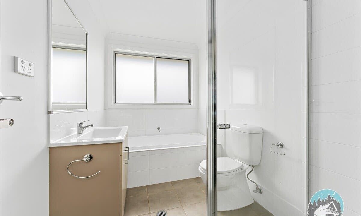 Photo of Bathroom in Edmondson Park