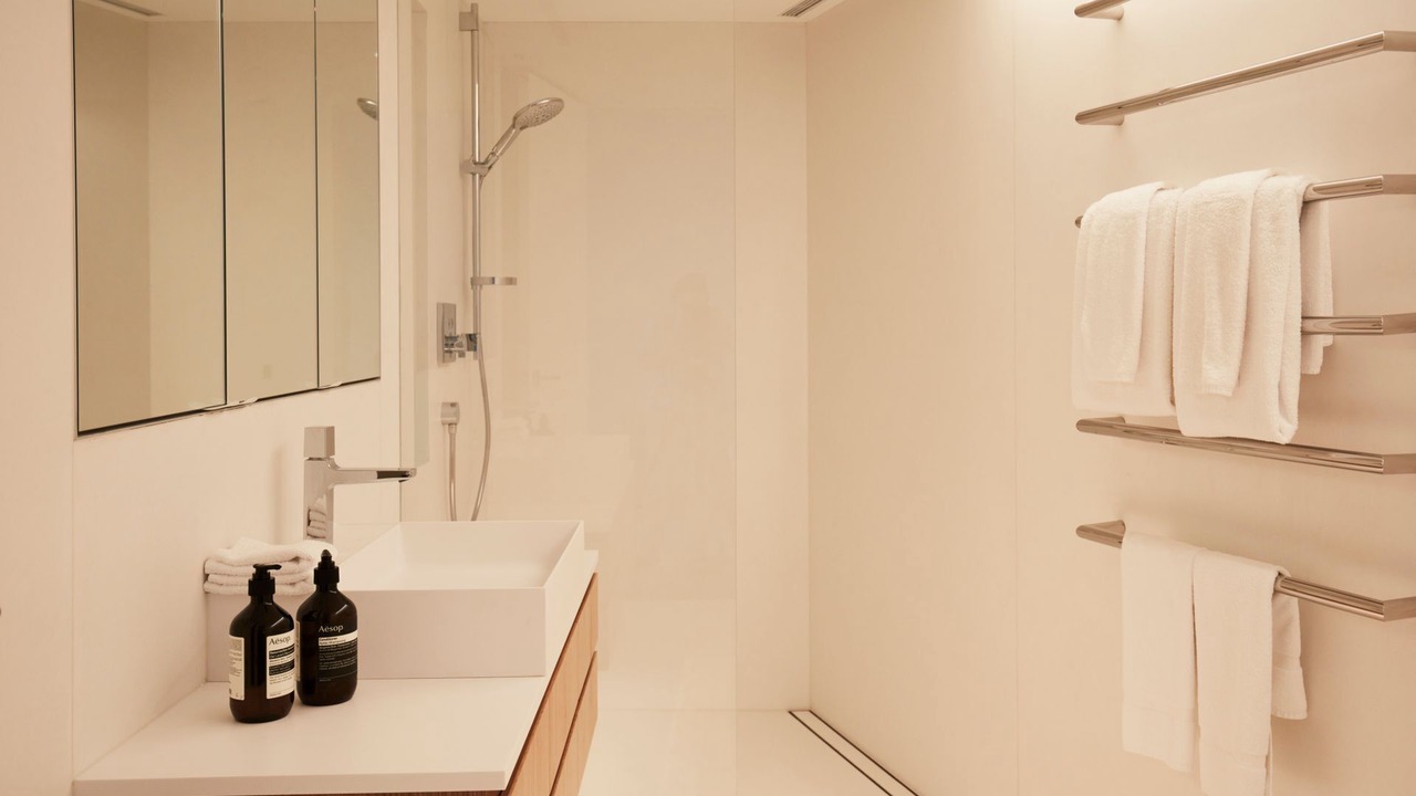 Photo of Bathroom in McMahons Point