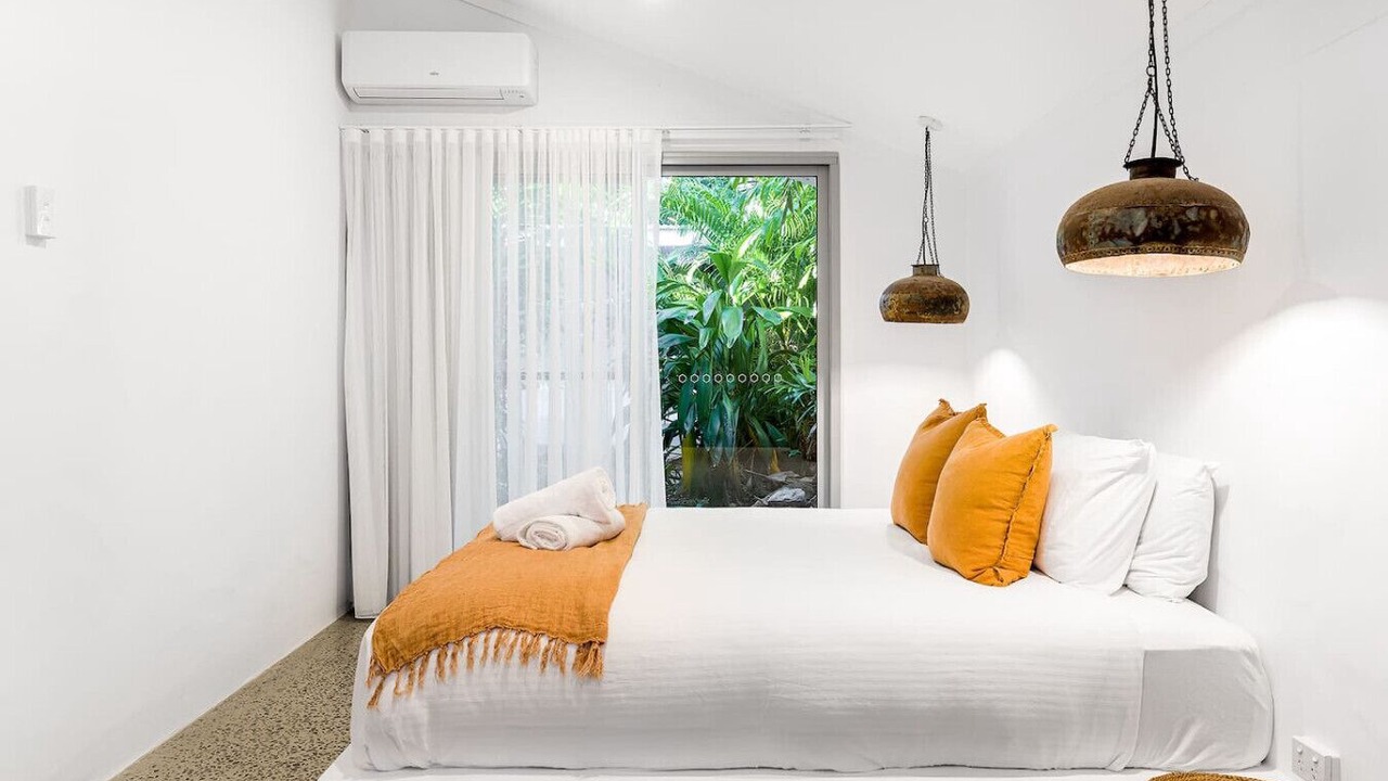 Photo of Bedroom in South Golden Beach