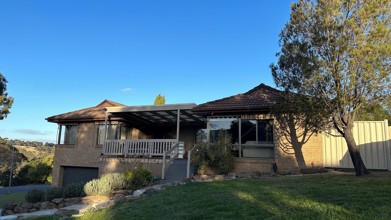 Photo of Outdoor in Sunbury
