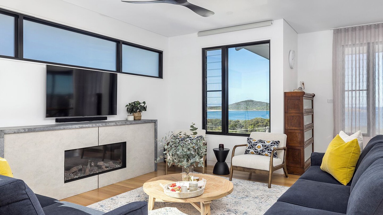 Photo of Livingroom in Fingal Bay