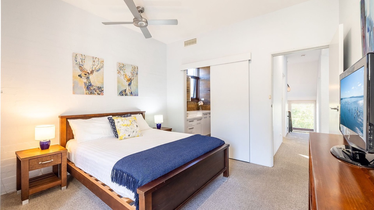 Photo of Bedroom in Salamander Bay