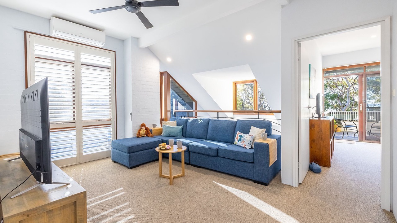 Photo of Livingroom in Salamander Bay