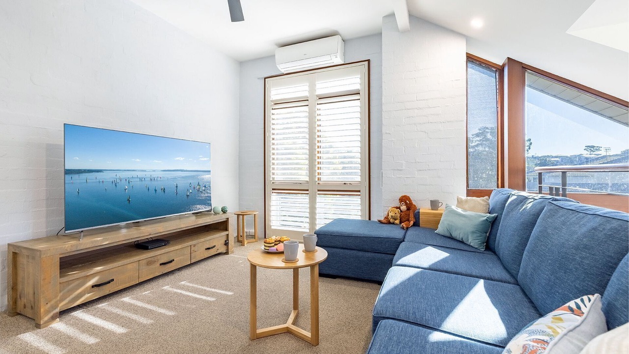 Photo of Livingroom in Salamander Bay