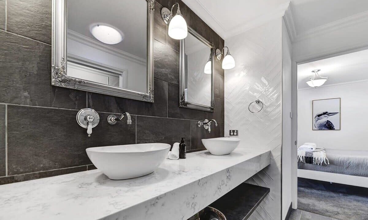Photo of Bathroom in Canobolas
