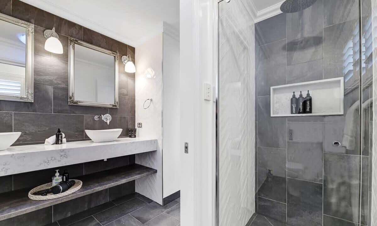 Photo of Bathroom in Canobolas