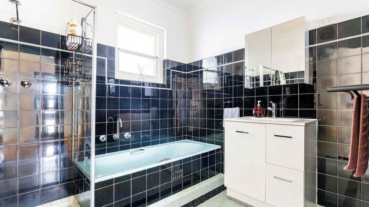 Photo of Bathroom in Royal Park