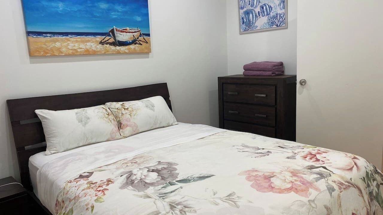 Photo of Bedroom in Royal Park
