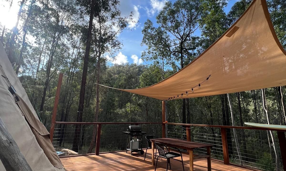 Photo of Outdoor in Putty
