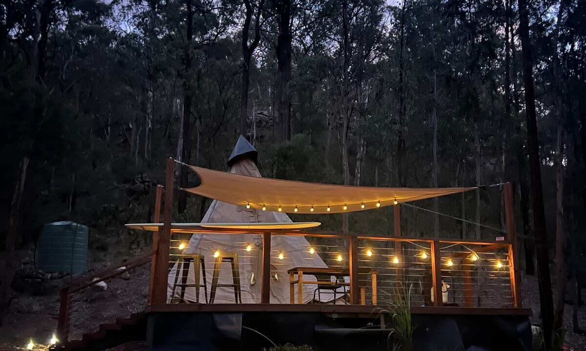 Photo of Outdoor in Putty