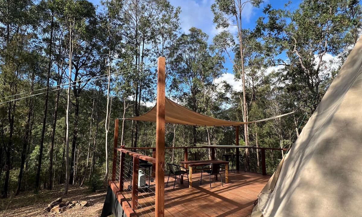 Photo of Outdoor in Putty