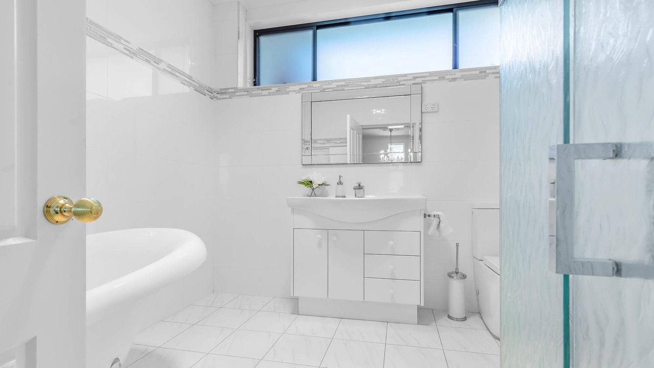 Photo of Bathroom in Bathurst