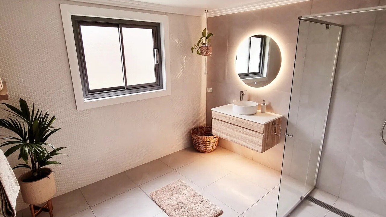 Photo of Bathroom in Leura