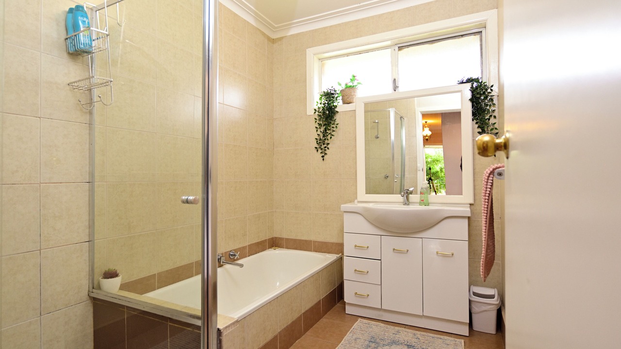 Photo of Bathroom in Tullamarine