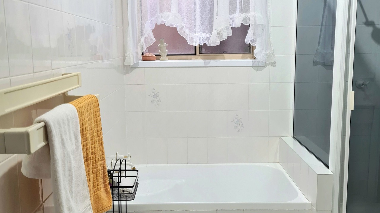 Photo of Bathroom in Lake Albert