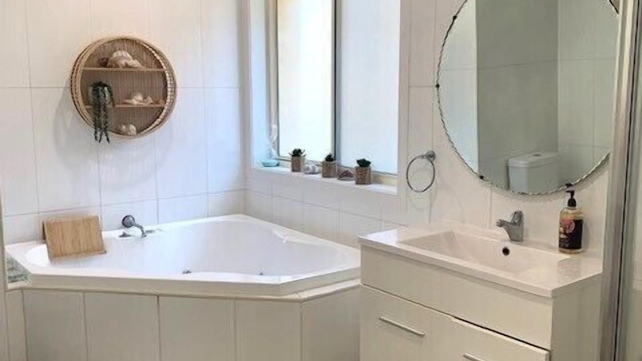 Photo of Bathroom in Diamond Beach