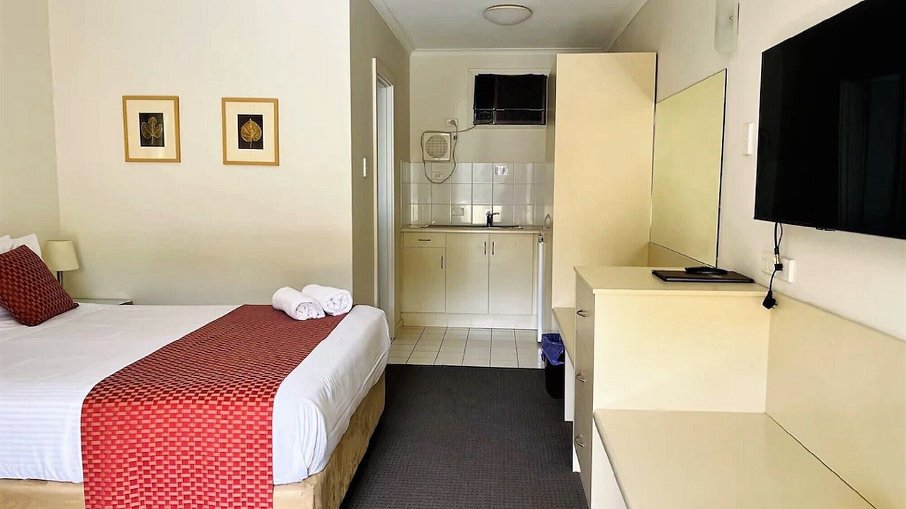 Photo of Bedroom in Glenelg