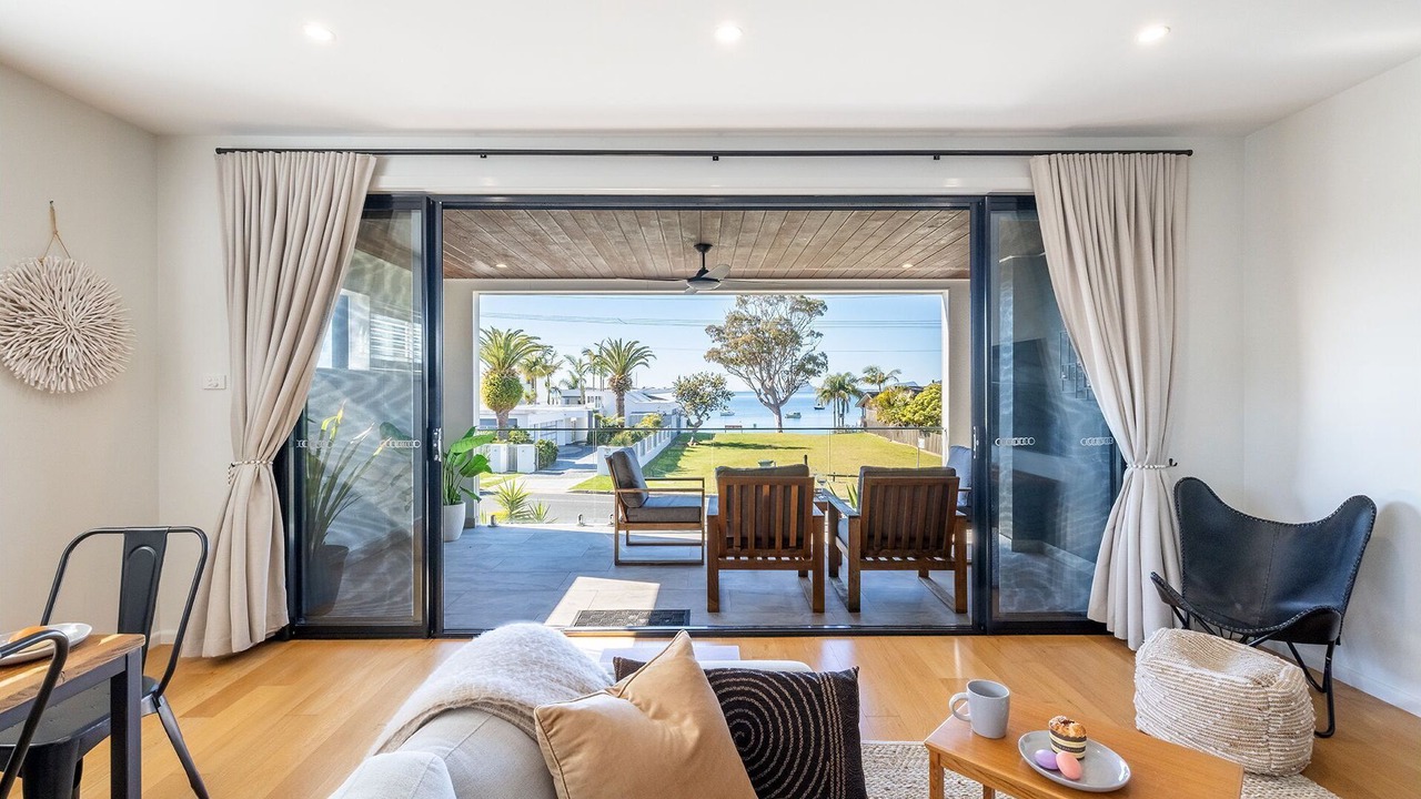 Photo of Livingroom in Salamander Bay