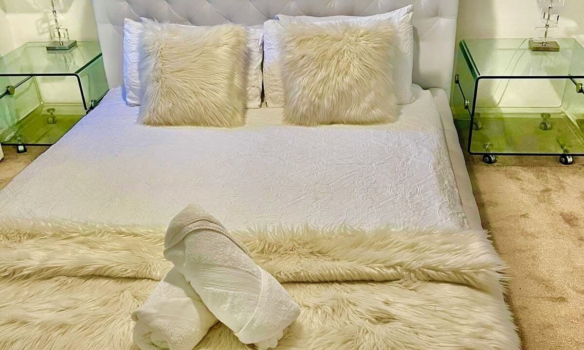 Photo of Bedroom in Munster