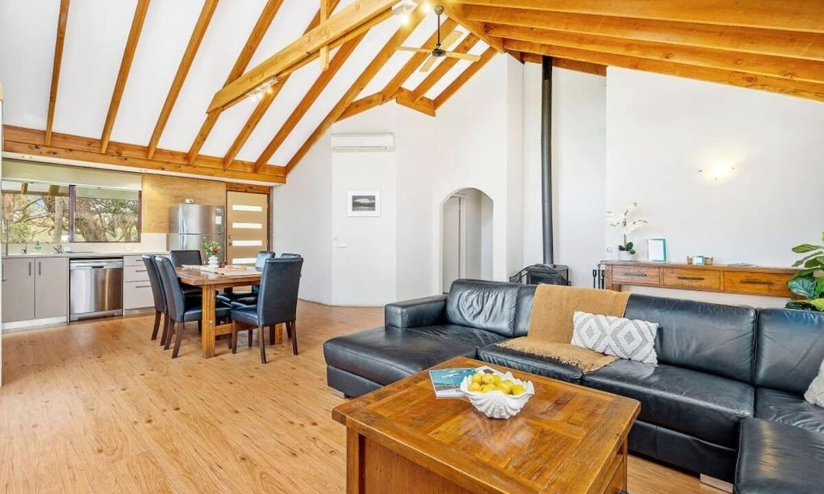 Photo of Livingroom in Quedjinup