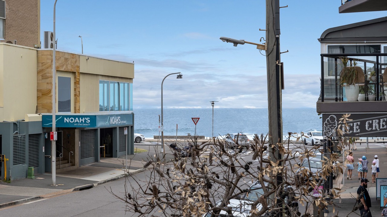Photo of Patio Balcony in Newcastle East