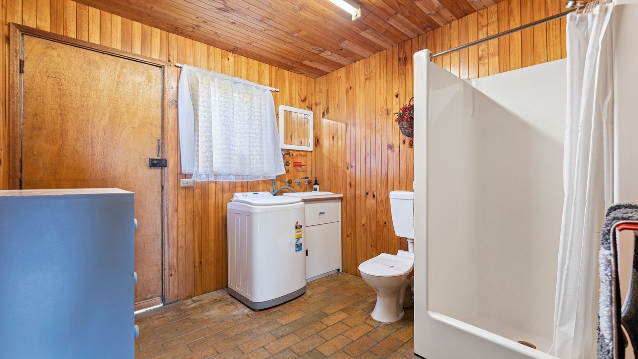 Photo of Bathroom in Dalmeny