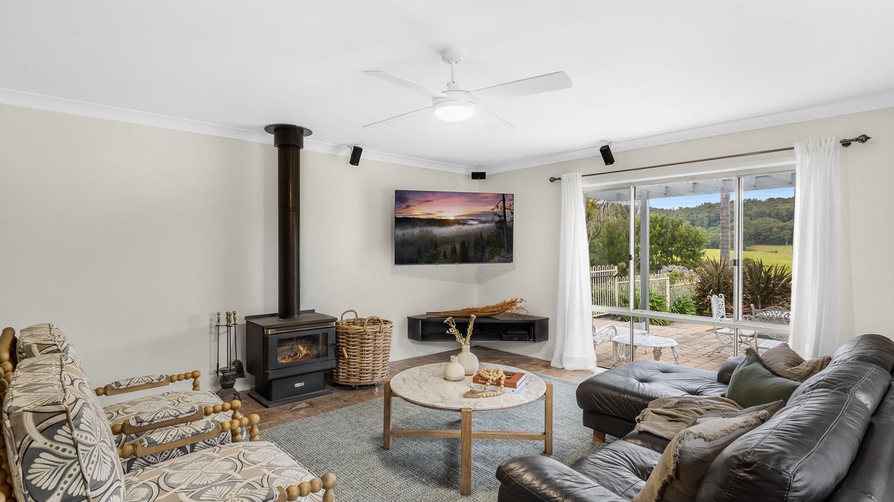 Photo of Livingroom in Far Meadow