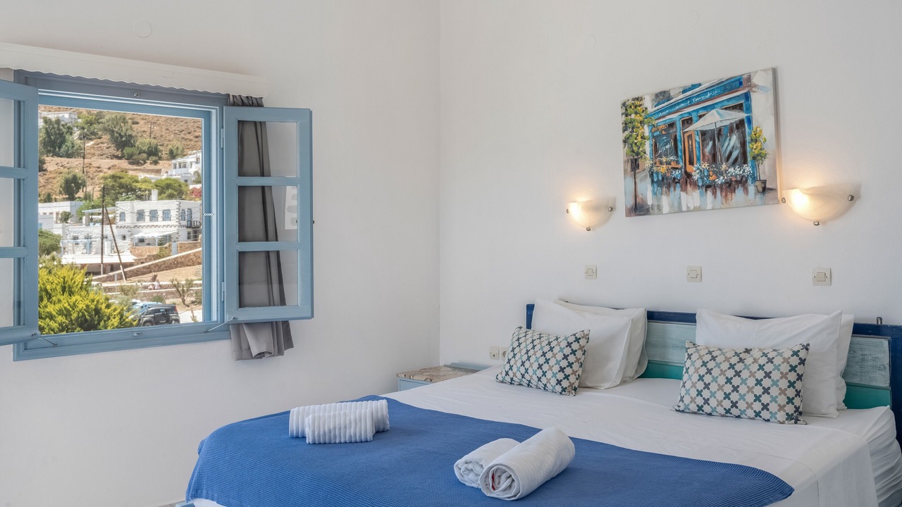 Photo of Bedroom in Grikos
