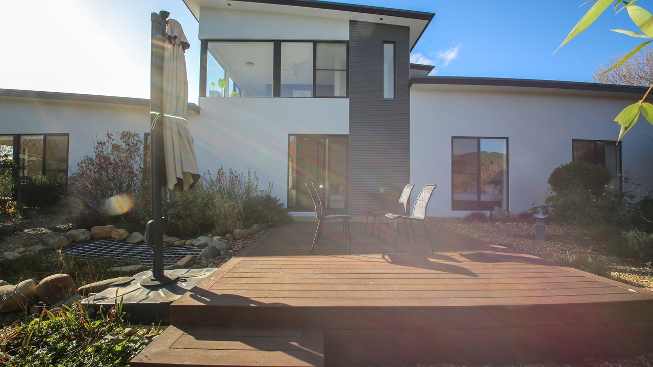 Photo of Patio Balcony in Porepunkah