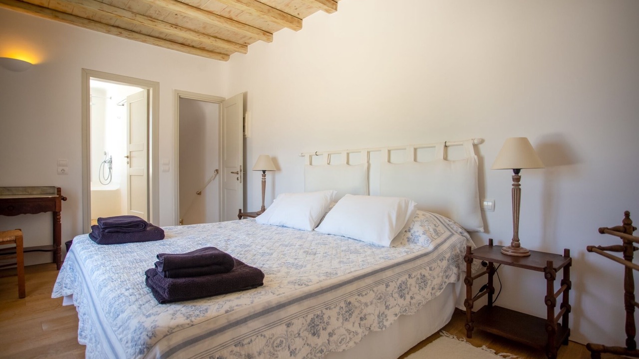 Photo of Bedroom in Drafaki