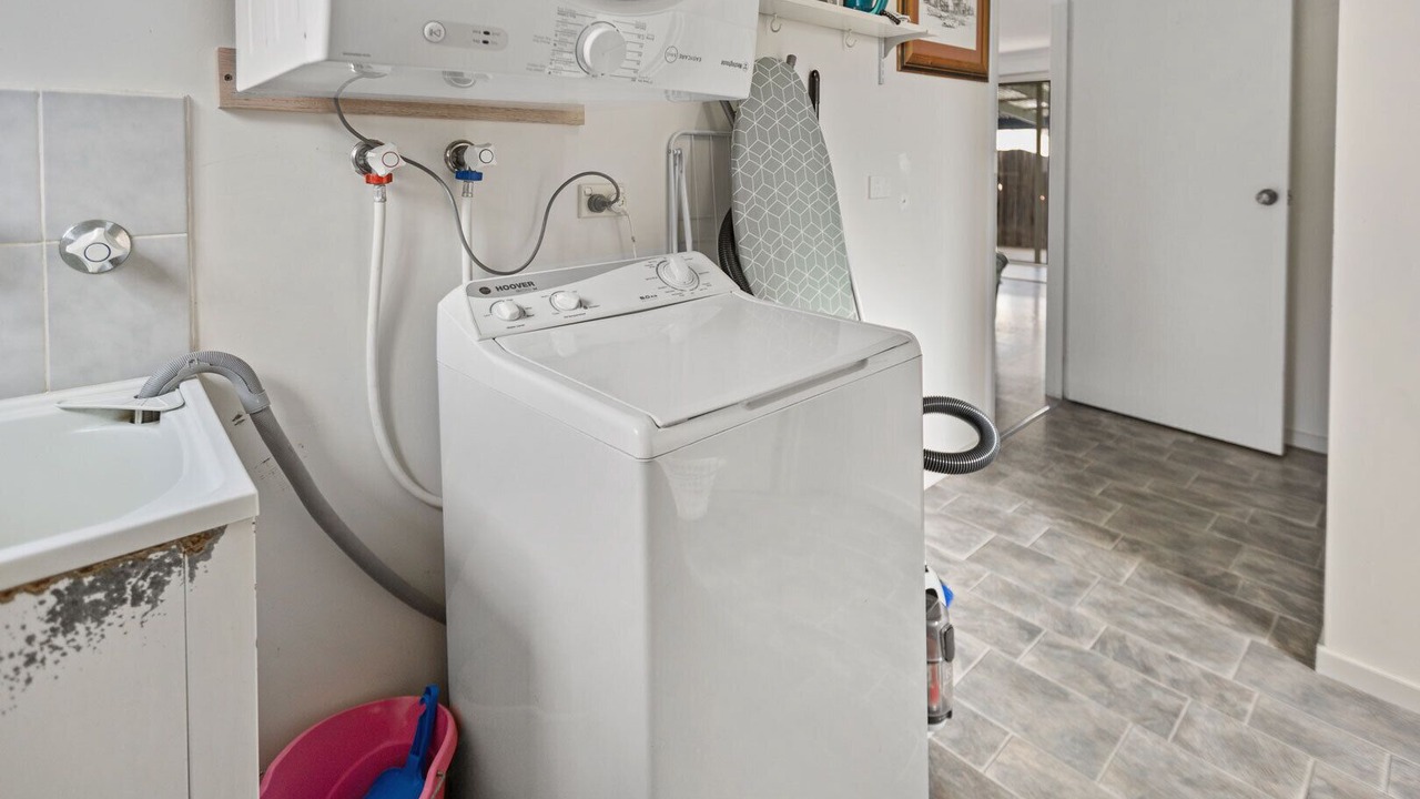 Photo of Bathroom in Lakes Entrance