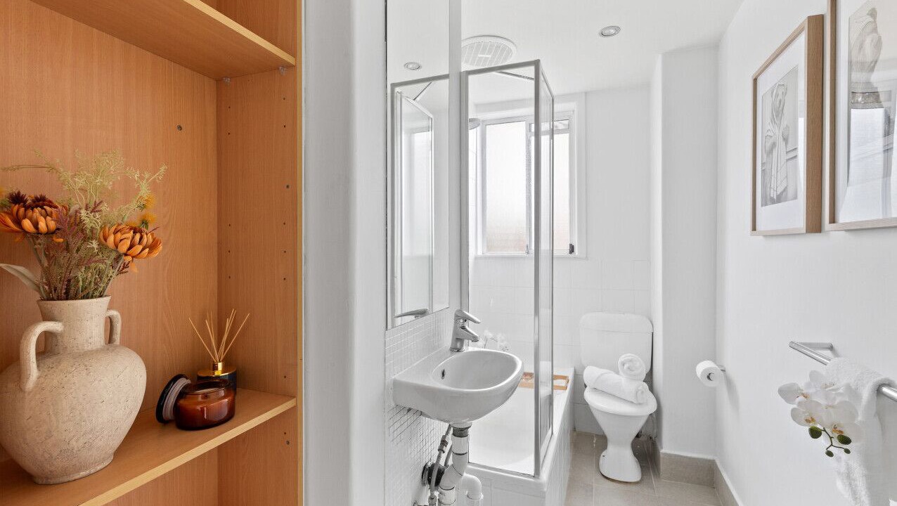 Photo of Bathroom in Elwood