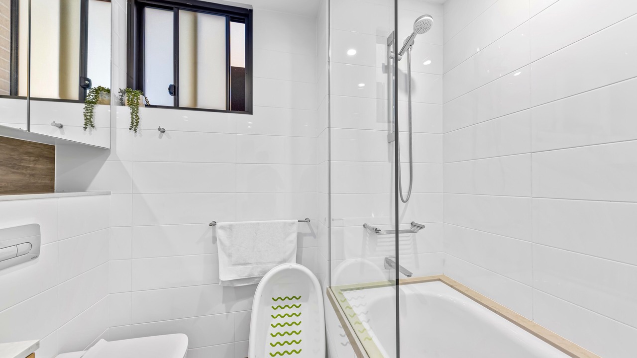 Photo of Bathroom in Petersham North