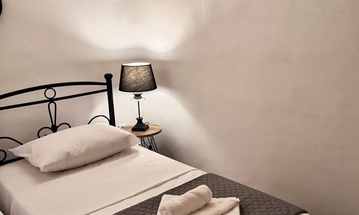 Photo of Bedroom in Platis Gialos