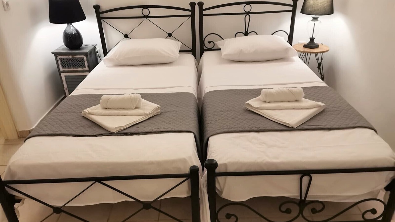 Photo of Bedroom in Platis Gialos