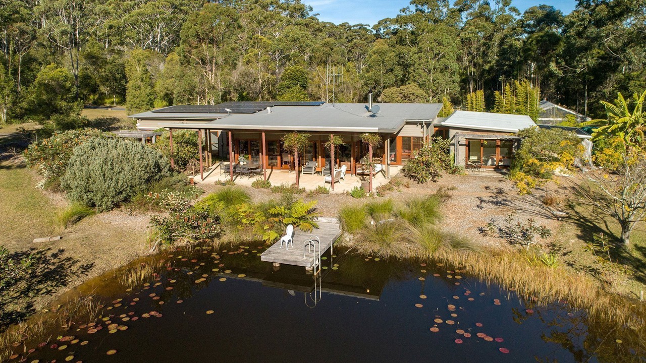 Photo of Outdoor in Tarbuck Bay