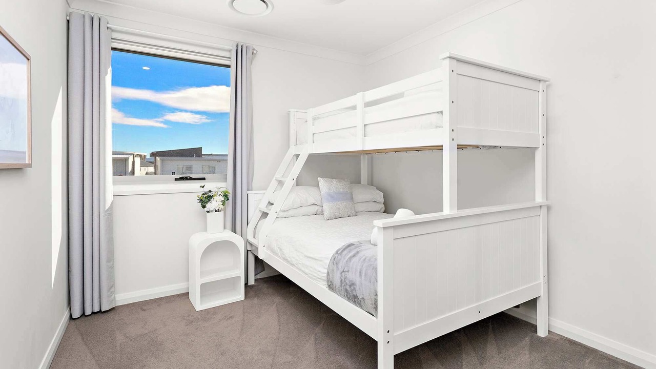 Photo of Bedroom in Shell Cove