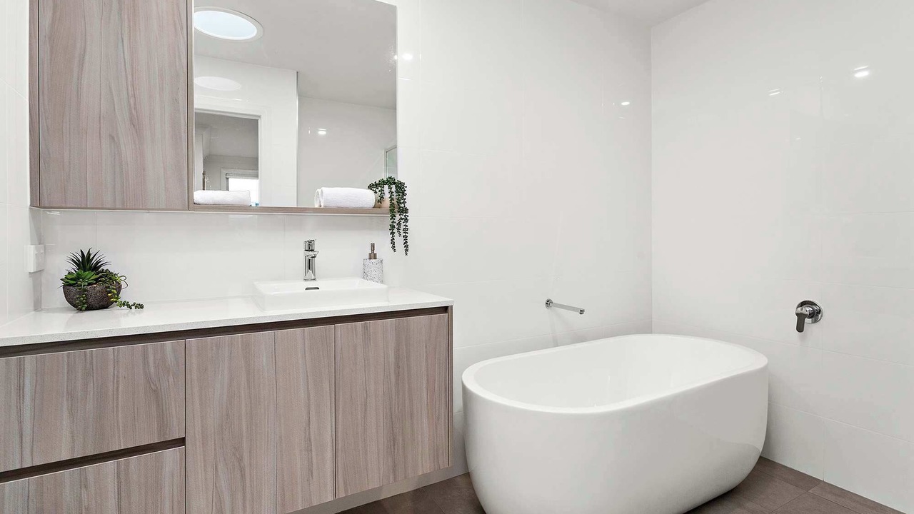 Photo of Bathroom in Shell Cove