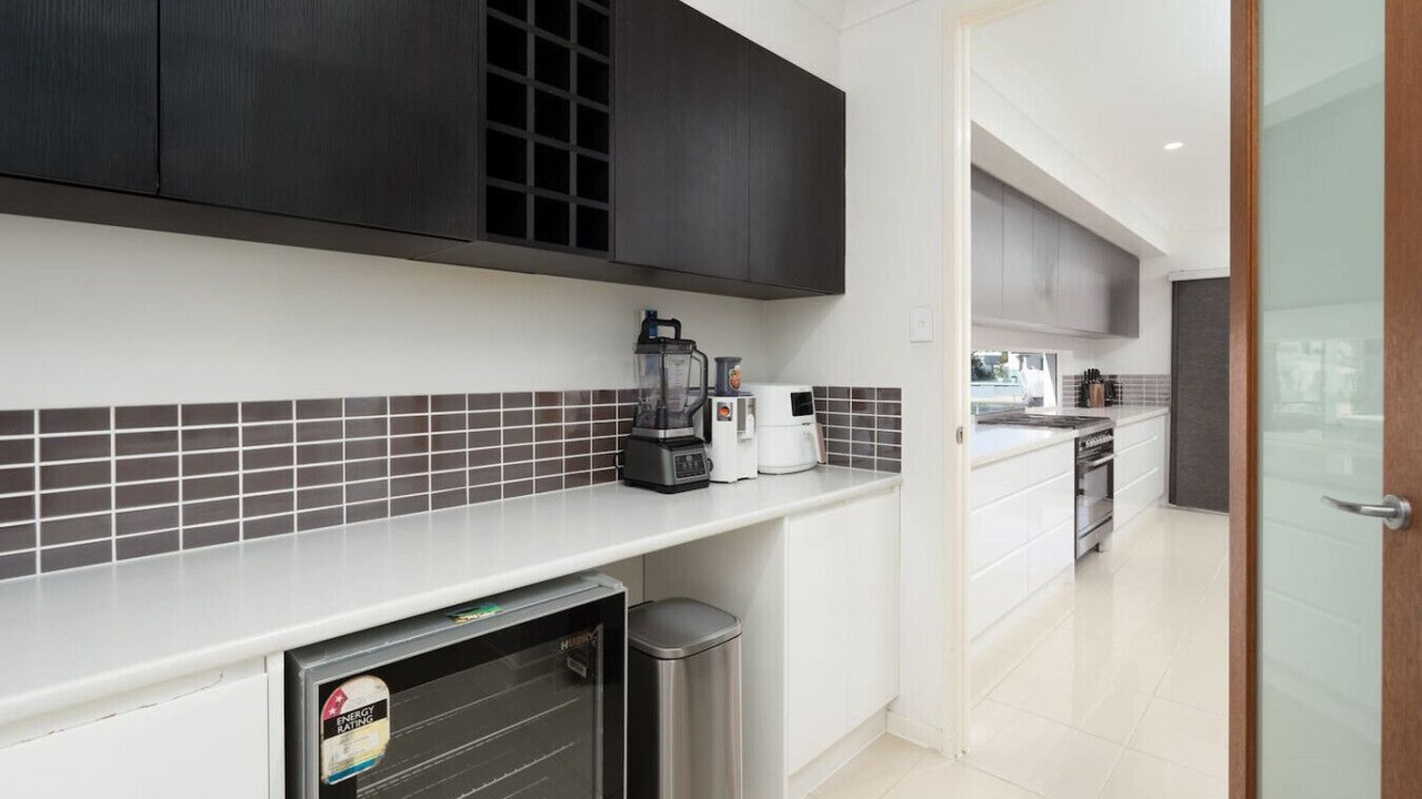 Photo of Kitchen in Biggera Waters