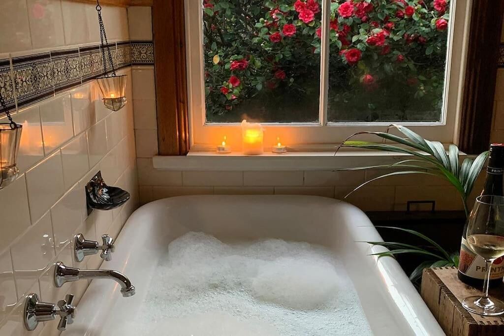 Photo of Bathroom in Bilpin